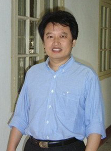 王健农 上海交通大学第一批"长江学者奖励计划"特聘教授
